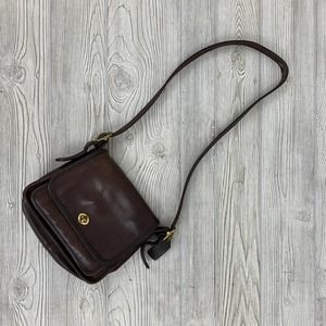 Vintage Brown Leather Coach Crossbody Purse (BMH)